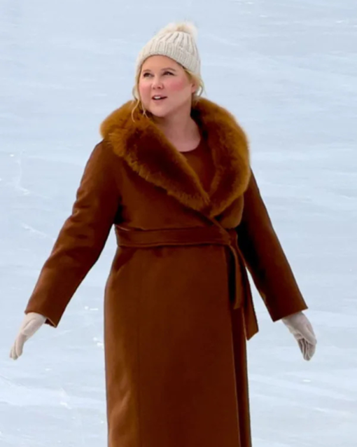 Lainy Newton Kinda Pregnant Movie 2025 Amy Schumer Brown Shearling Wool Coat